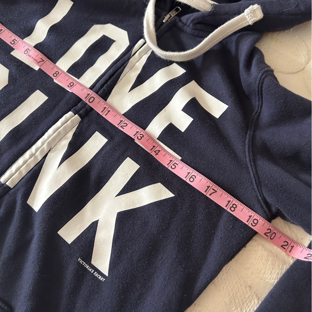 EUC rare 2011 Victoria's Secret Pink Navy zip up hoodie sz S. “LOVE PINK”  “86” - Picture 5 of 9